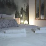 Domaine Des Cypres Bed & Breakfast Saint-Sauveur-Villages