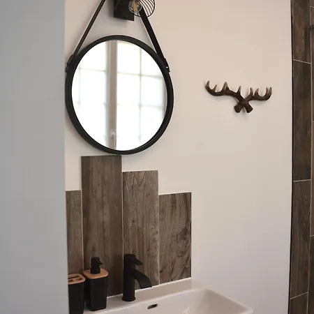 Domaine Des Cypres Bed & Breakfast Saint-Sauveur-Villages