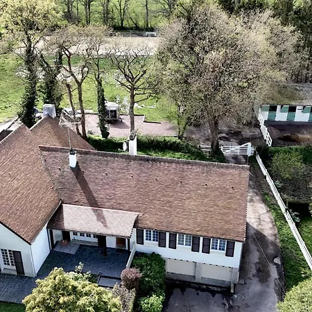 Domaine Des Cypres Saint-Sauveur-Villages