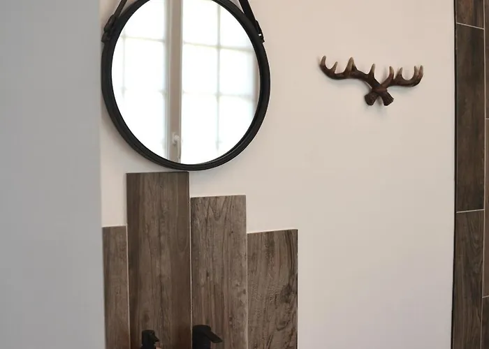 Domaine Des Cyprès Couette-café Saint-Sauveur-Villages