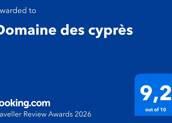 Couette-café Domaine Des Cyprès Saint-Sauveur-Villages